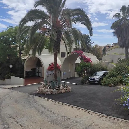 Casa Oksana البوفيرا